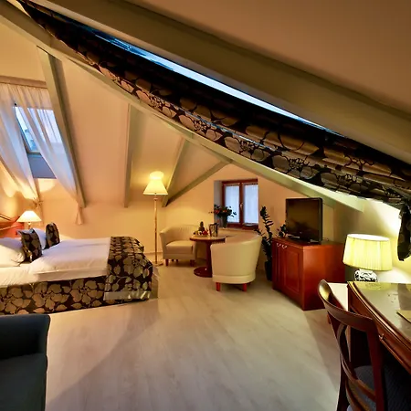 Carlton 4* Praha