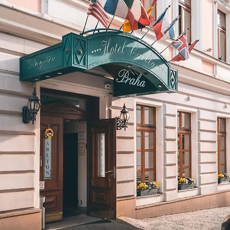 Hotel Carlton