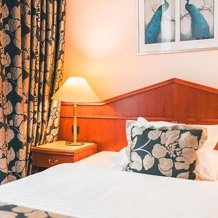 Hotel Carlton 4*