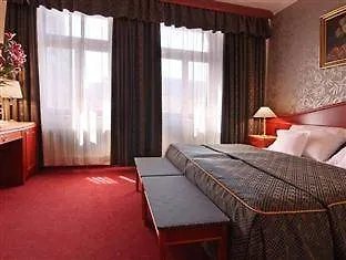 Carlton Otel Prag