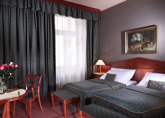 Carlton Hotell
